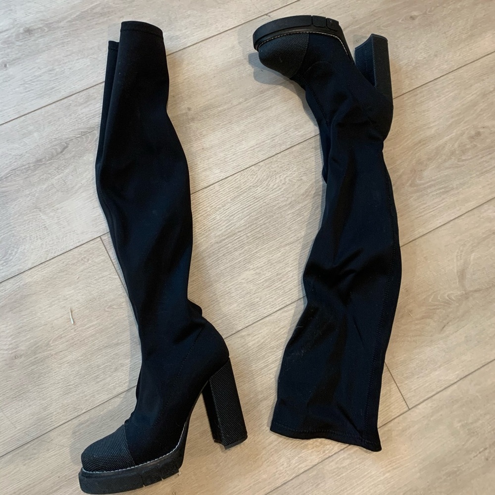 Size 8 high sock boot